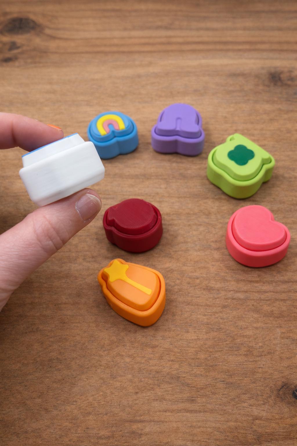 Lucky Charm Clicker Fidget | 3D Printed Sensory Toy | Pocket Clicker | Keychain Optional